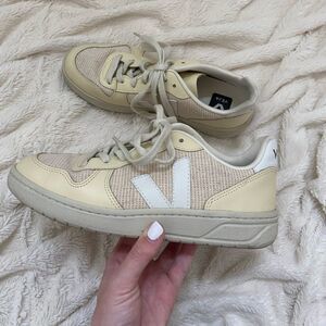 VEJA V-10 Mesh Jute/White sneaker